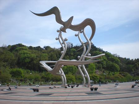 購買(mǎi)高質(zhì)量不銹鋼雕塑,這里為您推薦上海培藝環(huán)境工程有限公司