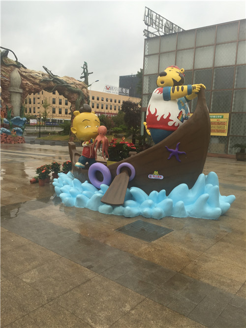 玻璃鋼景觀(guān)雕塑的空間和形式要素！